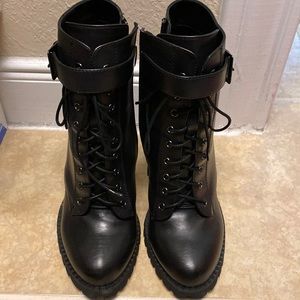 Women boots by Chinese Landry : Mainstreet